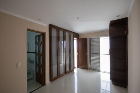 Apartamento à venda com 138m², 3 quartos e 1 vaga Apartamento à venda com 138m², 3 quartos e 1 vagaSuíte