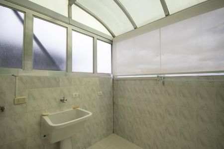 Apartamento à venda com 138m², 3 quartos e 1 vaga Apartamento à venda com 138m², 3 quartos e 1 vagaÁrea de Serviço