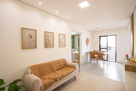 Apartamento à venda com 68m², 2 quartos e 2 vagas Apartamento à venda com 68m², 2 quartos e 2 vagasSala