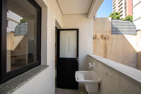 Apartamento à venda com 68m², 2 quartos e 2 vagas Apartamento à venda com 68m², 2 quartos e 2 vagasÁrea de serviço