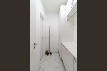 Apartamento para alugar com 155m², 3 quartos e 2 vagas Apartamento para alugar com 155m², 3 quartos e 2 vagasÁrea de Serviço