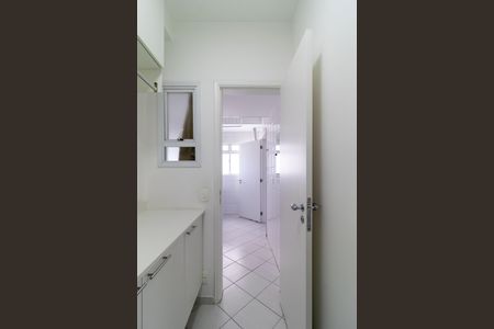 Apartamento para alugar com 155m², 3 quartos e 2 vagas Apartamento para alugar com 155m², 3 quartos e 2 vagasÁrea de Serviço