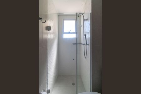 Apartamento para alugar com 155m², 3 quartos e 2 vagas Apartamento para alugar com 155m², 3 quartos e 2 vagasBanheiro da Suíte 1