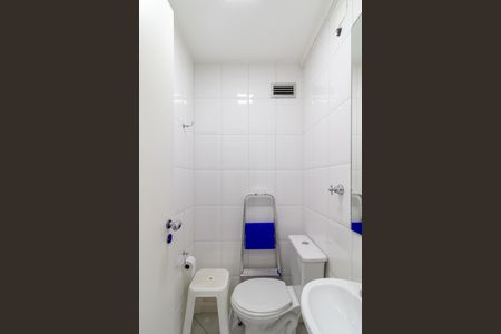 Apartamento para alugar com 155m², 3 quartos e 2 vagas Apartamento para alugar com 155m², 3 quartos e 2 vagasBanheiro de serviço