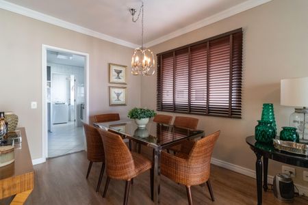 Apartamento para alugar com 155m², 3 quartos e 2 vagas Apartamento para alugar com 155m², 3 quartos e 2 vagasSala de Jantar