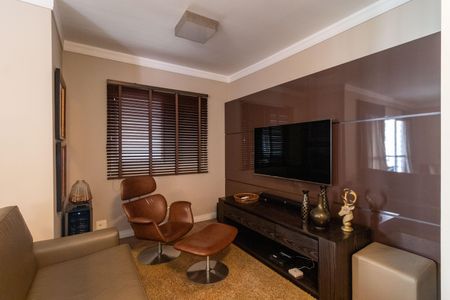 Apartamento para alugar com 155m², 3 quartos e 2 vagas Apartamento para alugar com 155m², 3 quartos e 2 vagasSala de TV