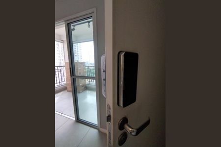 Apartamento à venda com 76m², 2 quartos e 2 vagasFechadura Eletrônica