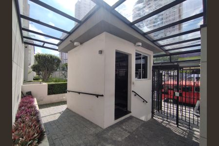 Apartamento à venda com 76m², 2 quartos e 2 vagasPortaria