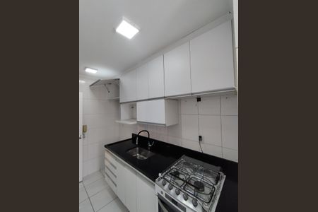 Apartamento à venda com 76m², 2 quartos e 2 vagasCozinha 