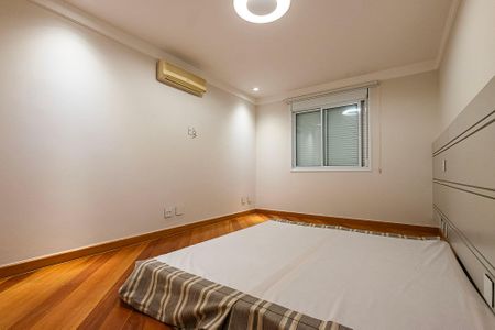 Apartamento para alugar com 258m², 4 quartos e 4 vagas Apartamento para alugar com 258m², 4 quartos e 4 vagasSuíte 1