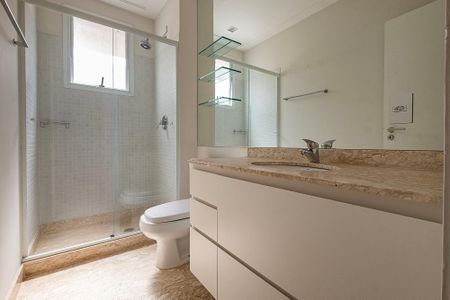 Apartamento para alugar com 258m², 4 quartos e 4 vagas Apartamento para alugar com 258m², 4 quartos e 4 vagasSuíte 3 - Banheiro