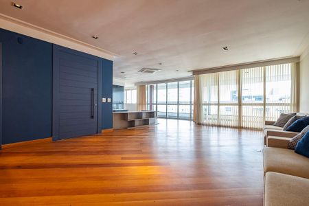 Apartamento para alugar com 258m², 4 quartos e 4 vagas Apartamento para alugar com 258m², 4 quartos e 4 vagasSala