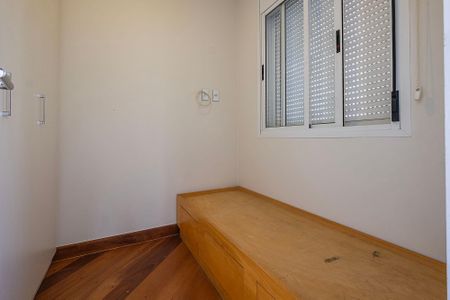 Apartamento para alugar com 258m², 4 quartos e 4 vagas Apartamento para alugar com 258m², 4 quartos e 4 vagasÁrea de Serviço - Quarto