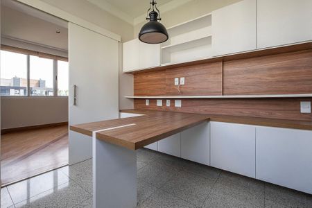Apartamento para alugar com 258m², 4 quartos e 4 vagas Apartamento para alugar com 258m², 4 quartos e 4 vagasCozinha - Copa