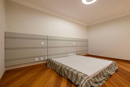 Apartamento para alugar com 258m², 4 quartos e 4 vagas Apartamento para alugar com 258m², 4 quartos e 4 vagasSuíte 1
