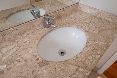 Apartamento para alugar com 258m², 4 quartos e 4 vagas Apartamento para alugar com 258m², 4 quartos e 4 vagasSuíte 3 - Banheiro