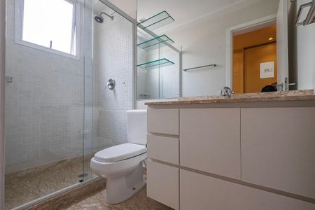 Apartamento para alugar com 258m², 4 quartos e 4 vagas Apartamento para alugar com 258m², 4 quartos e 4 vagasSuíte 2 - Banheiro