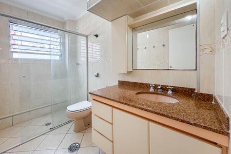 Apartamento à venda com 67m², 2 quartos e 2 vagasBanheiro Corredor