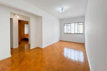 Apartamento à venda com 67m², 2 quartos e 2 vagasSala