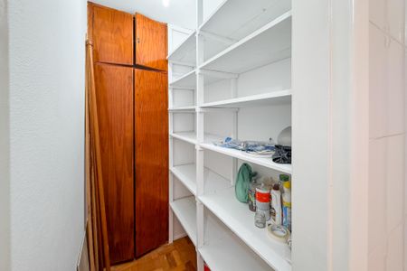 Apartamento à venda com 67m², 2 quartos e 2 vagasDespensa