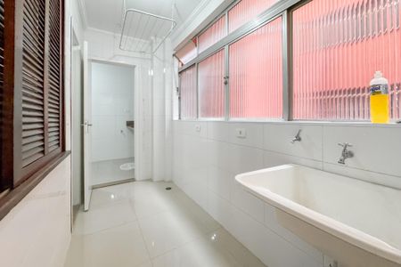 Apartamento à venda com 67m², 2 quartos e 2 vagasÁrea de Serviço