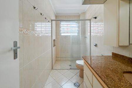 Apartamento à venda com 67m², 2 quartos e 2 vagasBanheiro Corredor