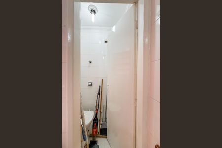 Apartamento à venda com 67m², 2 quartos e 2 vagasBanheiro de Serviço