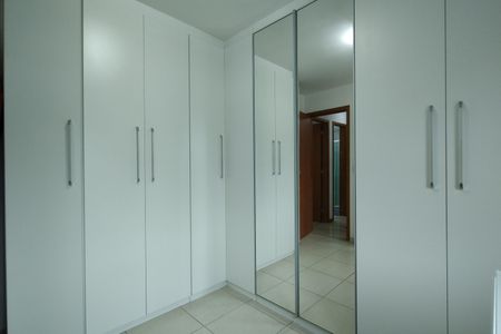 Apartamento à venda com 78m², 3 quartos e 1 vagaQuarto 2 - Armários