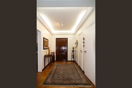 Apartamento à venda com 268m², 3 quartos e 2 vagasEntrada 