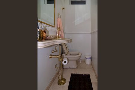 Apartamento à venda com 268m², 3 quartos e 2 vagasLavabo 