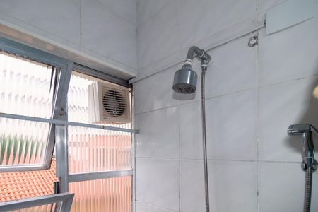 Apartamento à venda com 268m², 3 quartos e 2 vagasBanheiro 