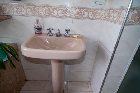 Apartamento à venda com 268m², 3 quartos e 2 vagasBanheiro 