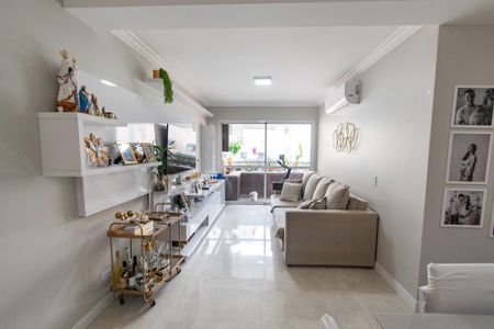 Apartamento à venda com 82m², 3 quartos e 1 vagaSala