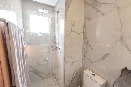 Apartamento à venda com 82m², 3 quartos e 1 vagaBanheiro da suíte