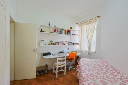 Apartamento à venda com 120m², 3 quartos e 1 vaga Apartamento à venda com 120m², 3 quartos e 1 vagaQuarto 1