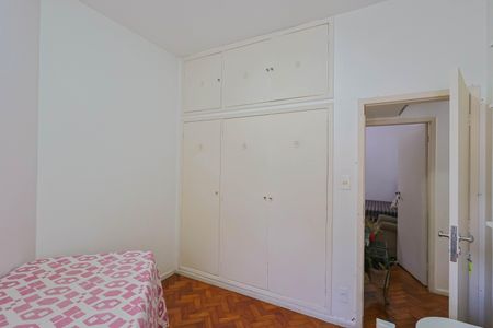 Apartamento à venda com 120m², 3 quartos e 1 vaga Apartamento à venda com 120m², 3 quartos e 1 vagaQuarto 1