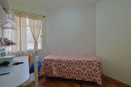 Apartamento à venda com 120m², 3 quartos e 1 vaga Apartamento à venda com 120m², 3 quartos e 1 vagaQuarto 1