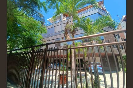 Apartamento para alugar com 189m², 3 quartos e 2 vagasFachada