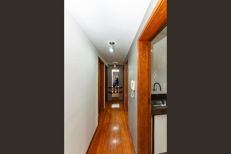 Apartamento à venda com 97m², 3 quartos e 3 vagasCorredor