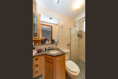 Apartamento à venda com 97m², 3 quartos e 3 vagasBanheiro da Suíte