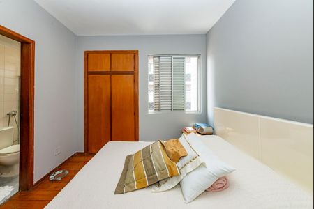 Apartamento à venda com 97m², 3 quartos e 3 vagasSuíte