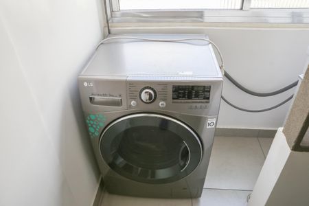 Apartamento à venda com 41m², 1 quarto e sem vaga Apartamento à venda com 41m², 1 quarto e sem vagaCozinha e Área de Serviço