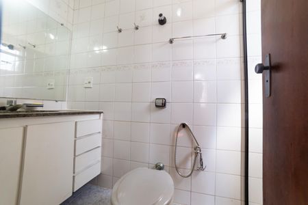 Apartamento à venda com 80m², 3 quartos e 2 vagasBanheiro da Suíte