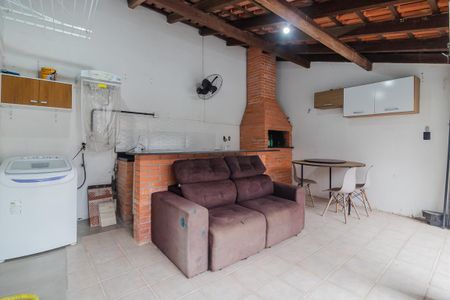 Casa à venda com 255m², 4 quartos e 3 vagasQuintal