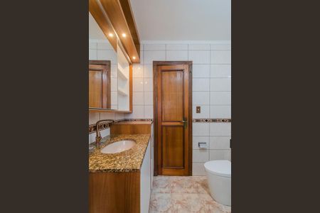 Casa à venda com 255m², 4 quartos e 3 vagasBanheiro Suíte