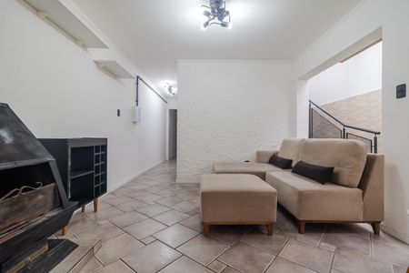 Casa à venda com 255m², 4 quartos e 3 vagasSala