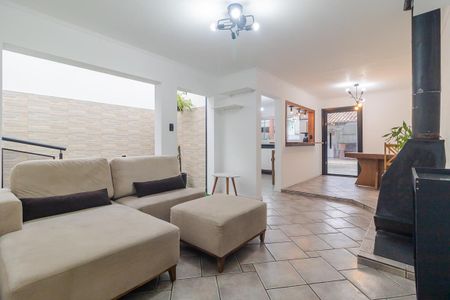 Casa à venda com 255m², 4 quartos e 3 vagasSala