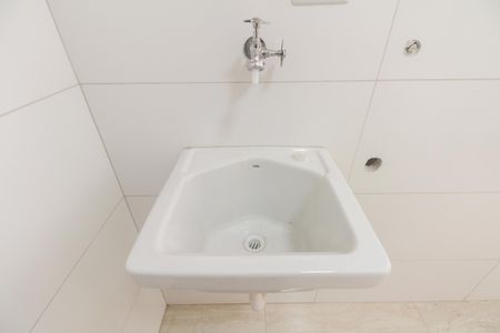 Apartamento para alugar com 50m², 2 quartos e sem vaga Apartamento para alugar com 50m², 2 quartos e sem vagaÁrea de Serviço
