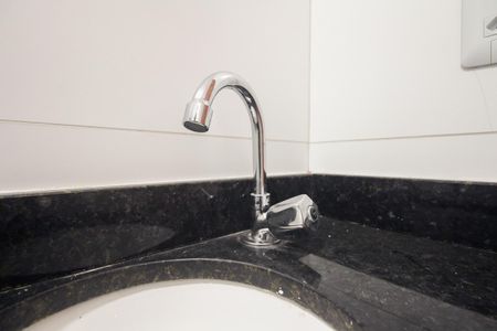 Apartamento para alugar com 50m², 2 quartos e sem vaga Apartamento para alugar com 50m², 2 quartos e sem vagaBanheiro