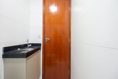 Apartamento para alugar com 50m², 2 quartos e sem vaga Apartamento para alugar com 50m², 2 quartos e sem vagaBanheiro